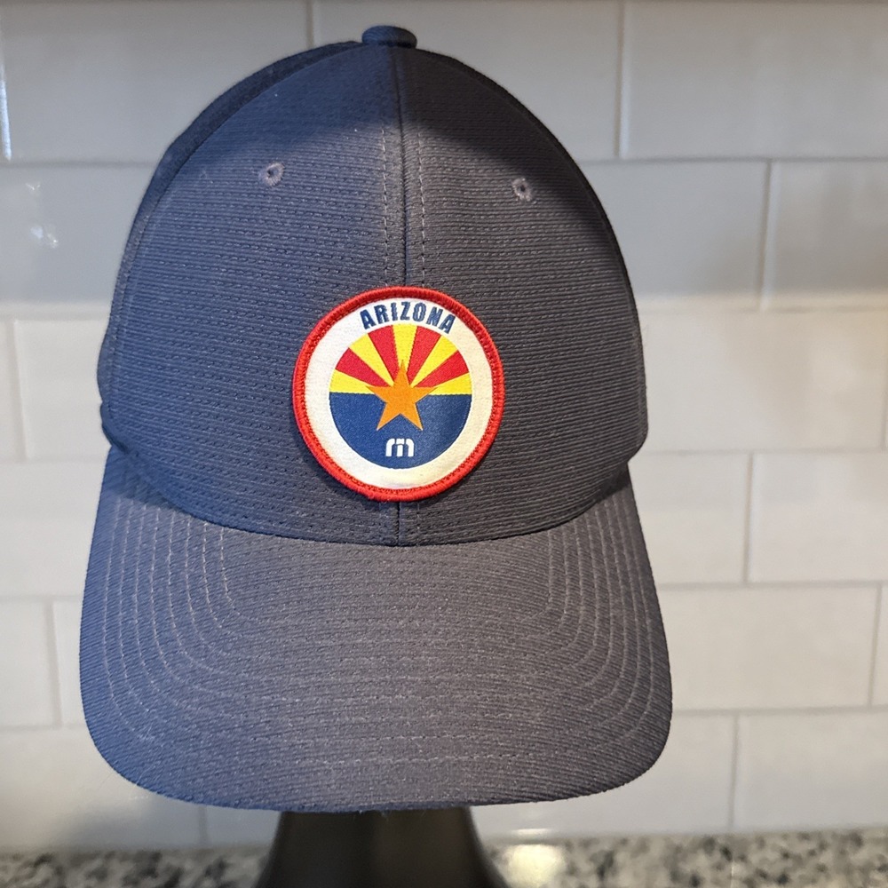 Travis Mathew Southern Dunes Arizona Golf Hat Cap Black Size S-M Preppy Casual